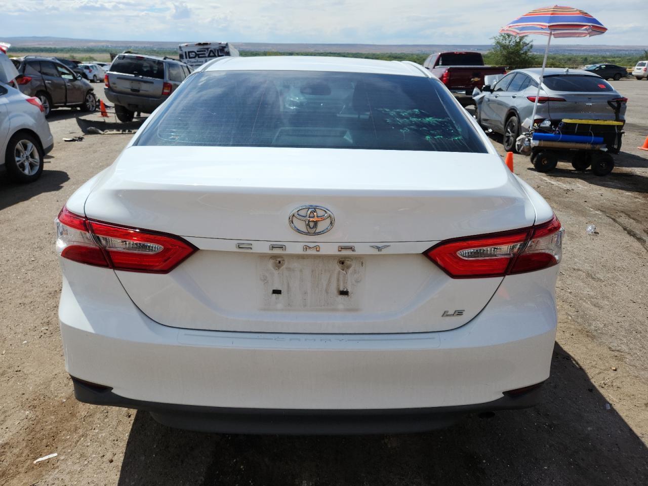 2018 TOYOTA CAMRY