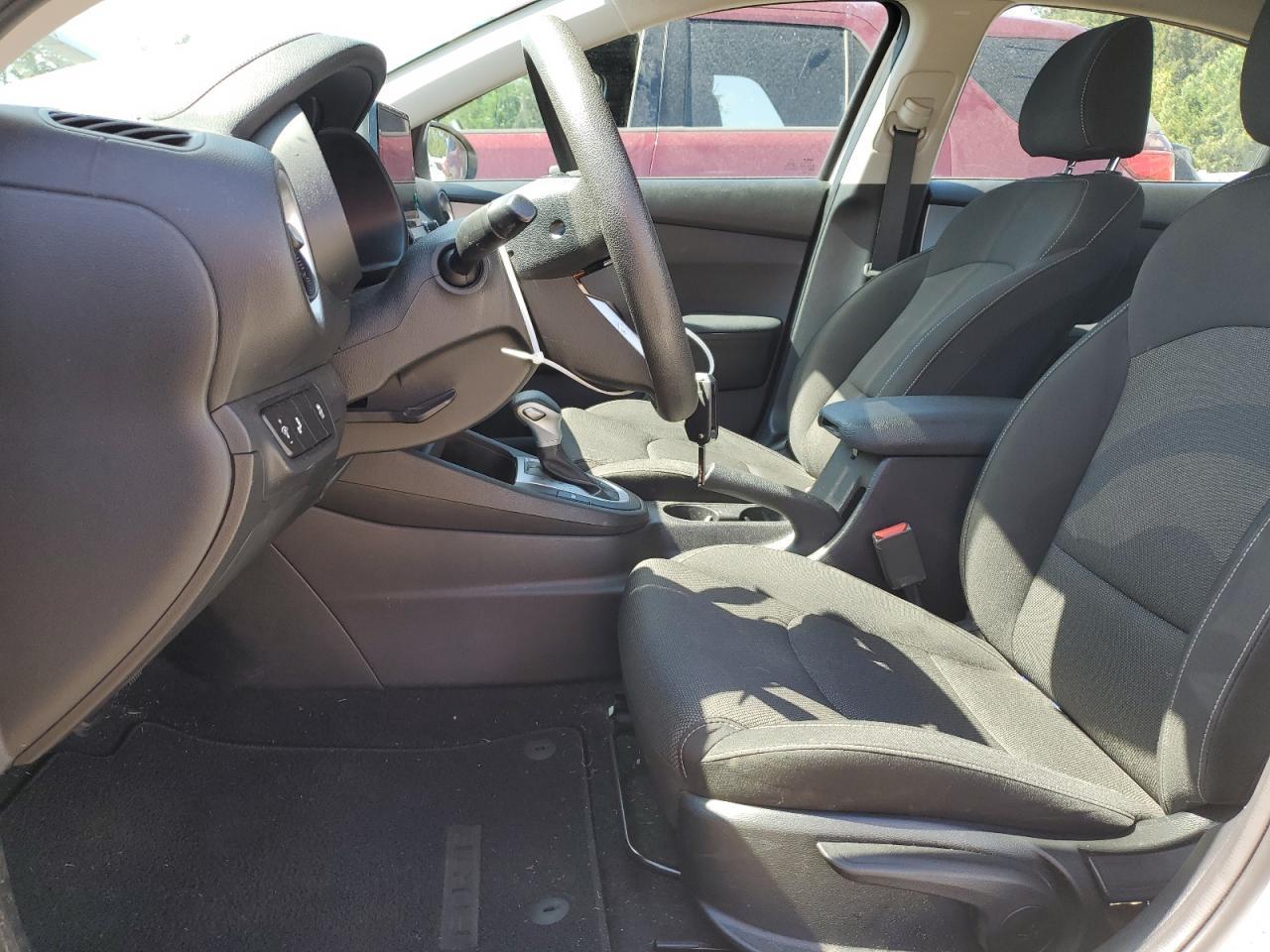 2023 KIA FORTE