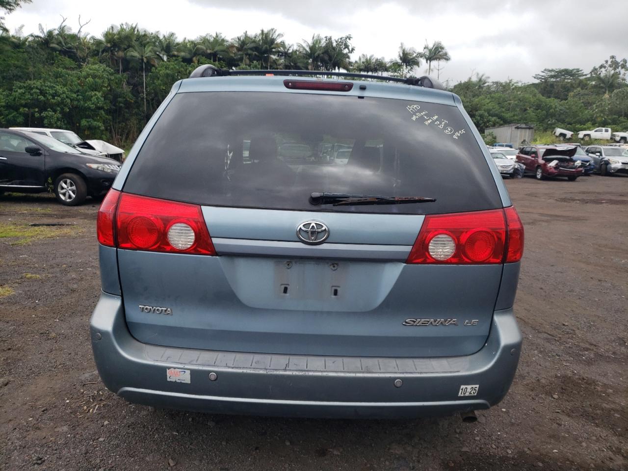 2008 TOYOTA SIENNA