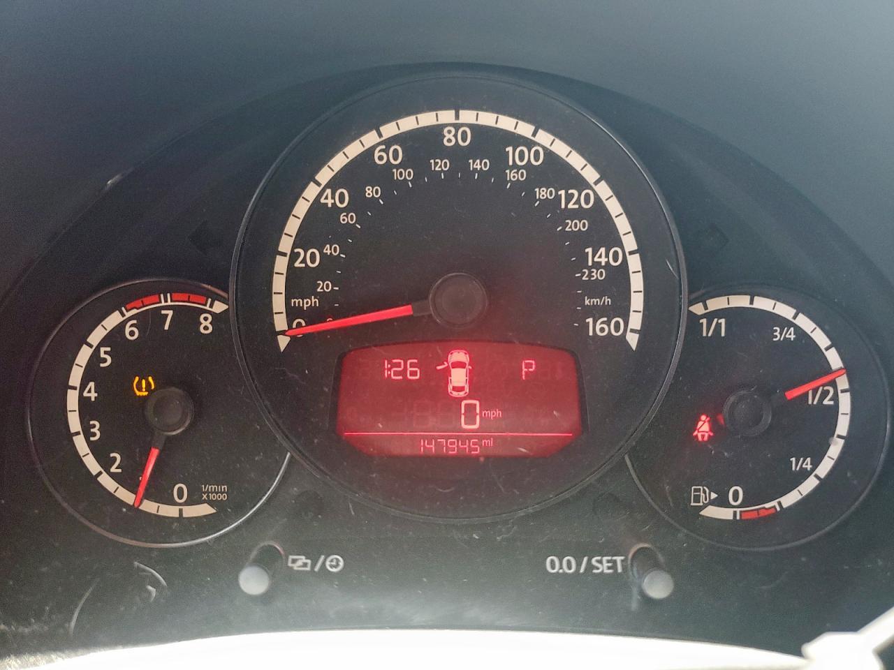 2013 VOLKSWAGEN Beetle
