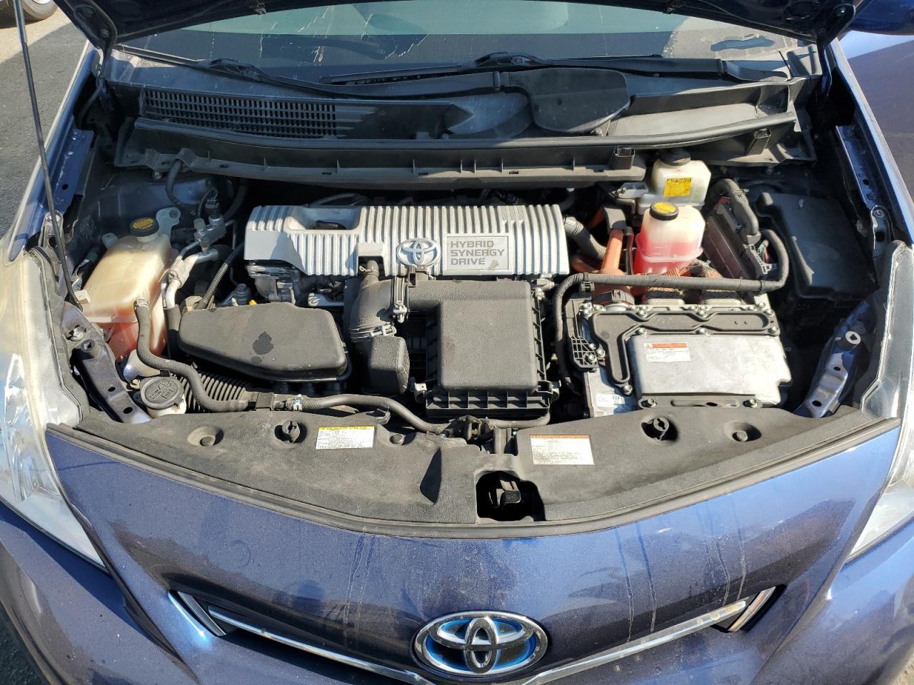2012 TOYOTA PRIUS V
