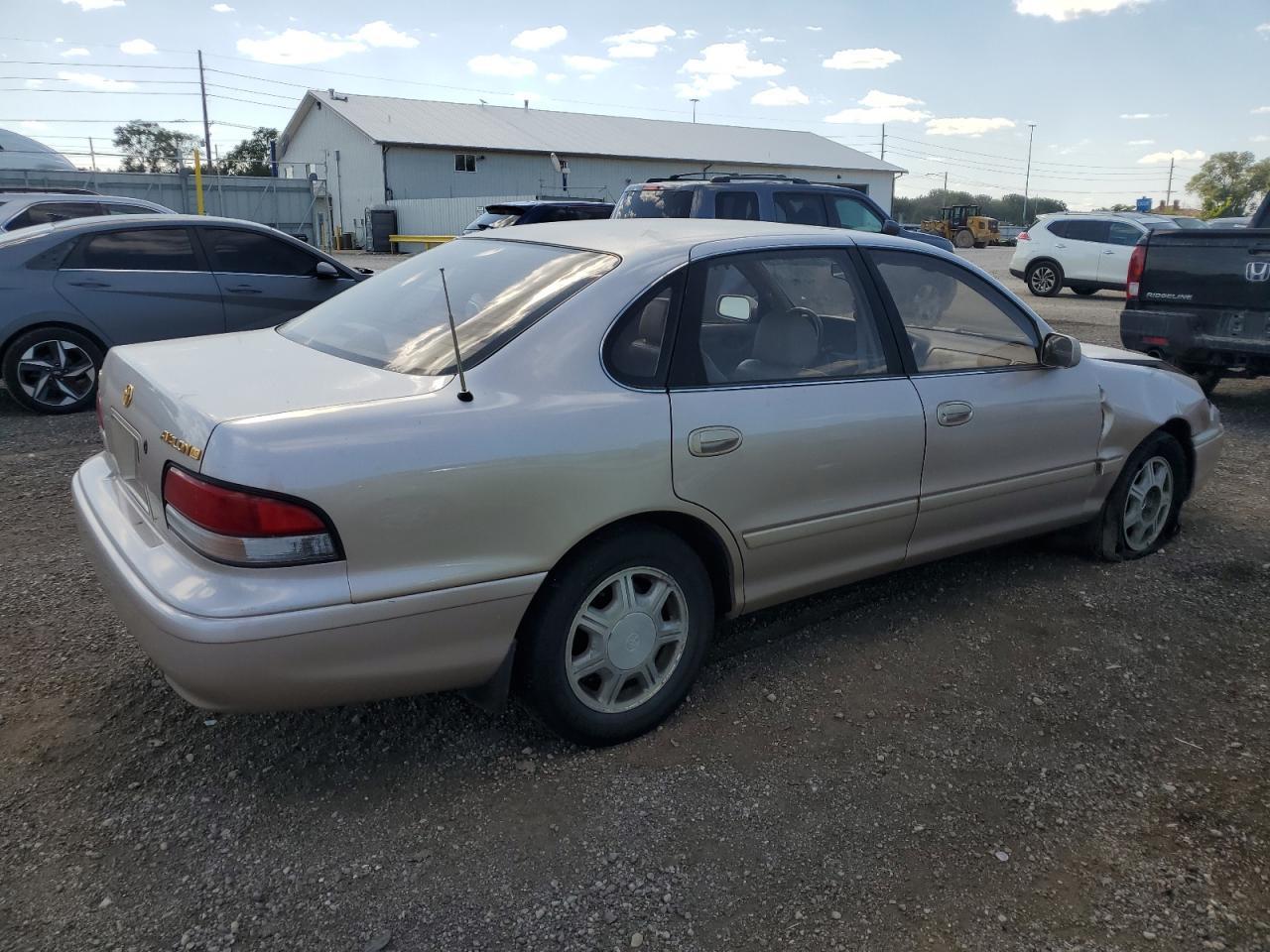 1995 TOYOTA Avalon