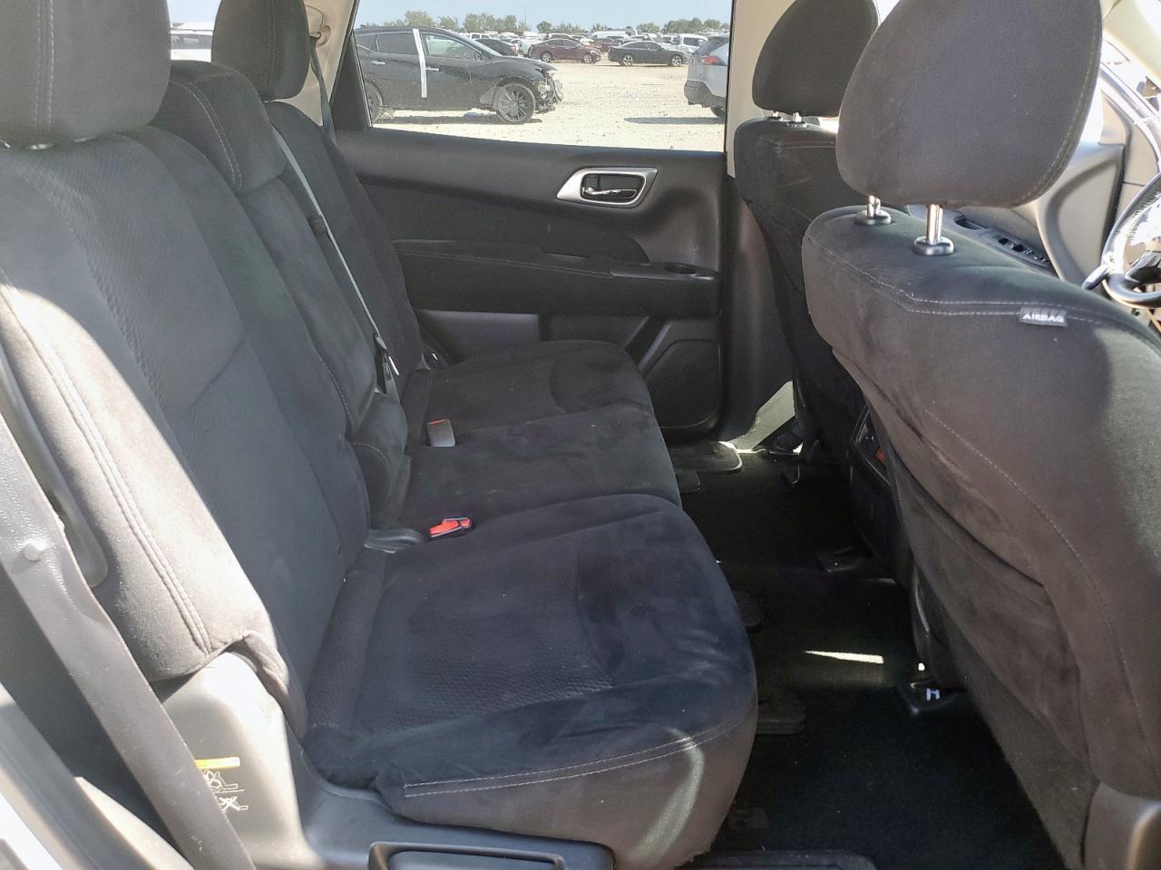 2015 NISSAN PATHFINDER