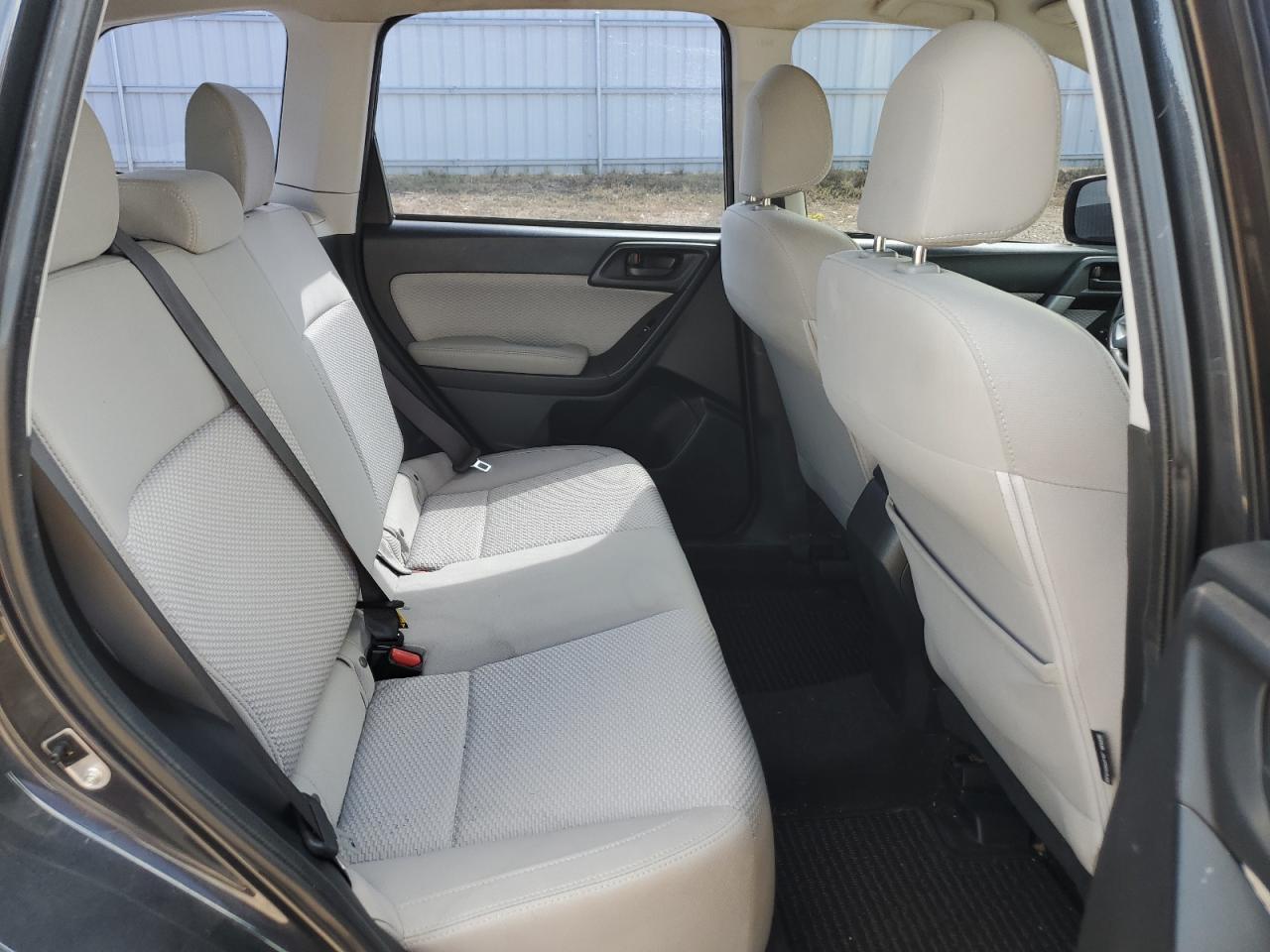 2017 SUBARU FORESTER