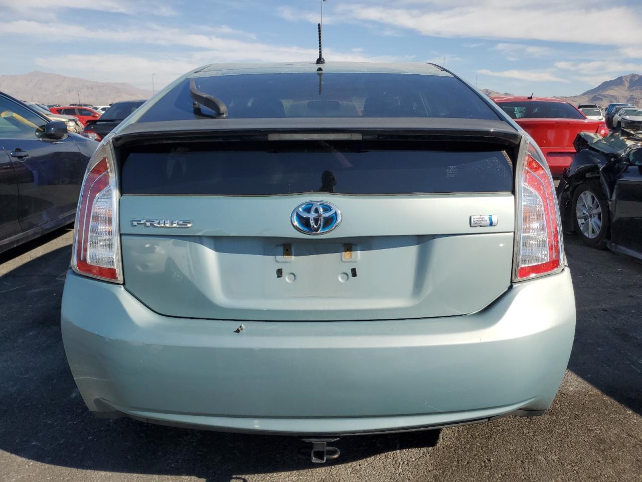 2013 TOYOTA PRIUS