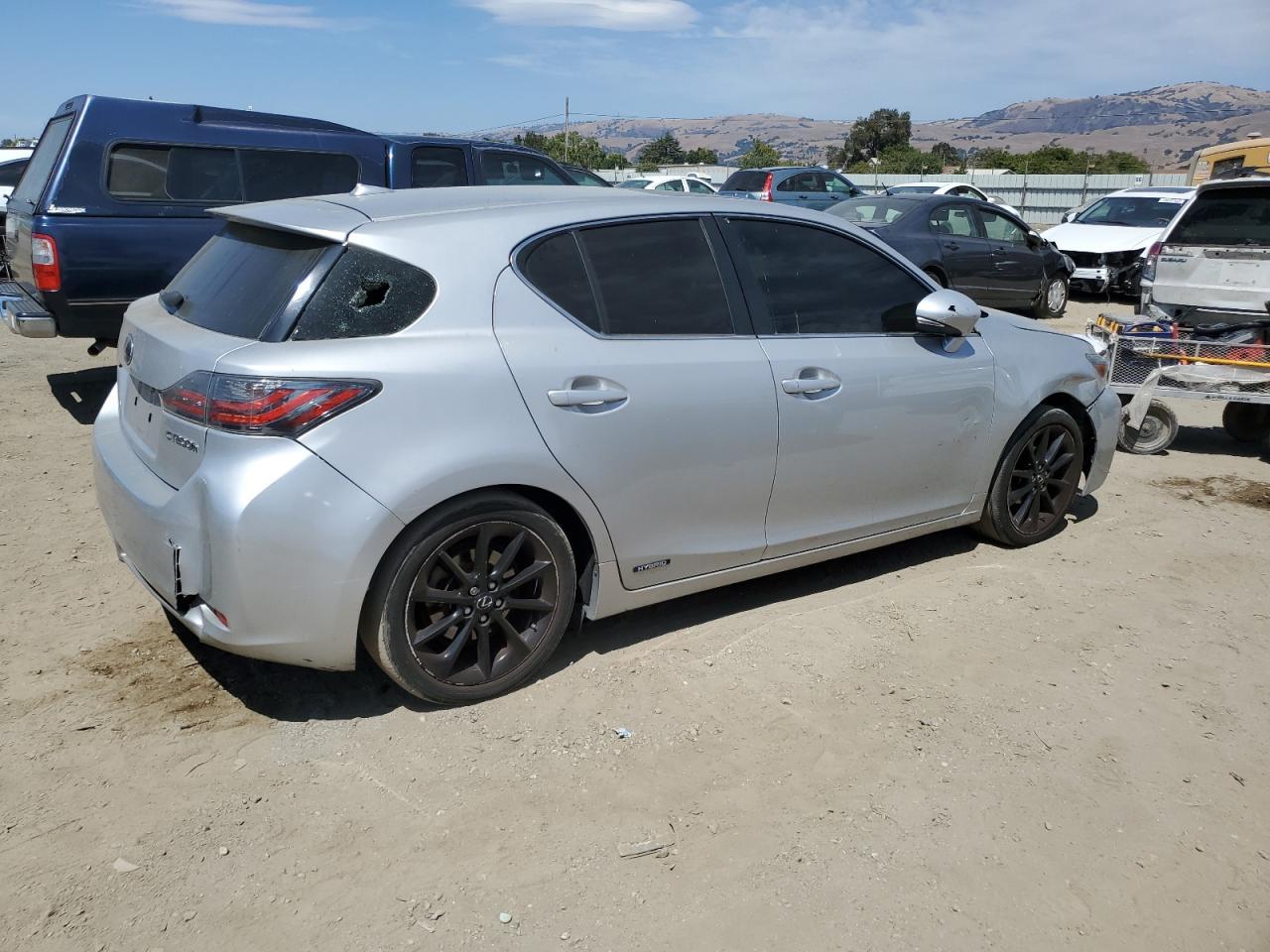 2012 LEXUS CT 200