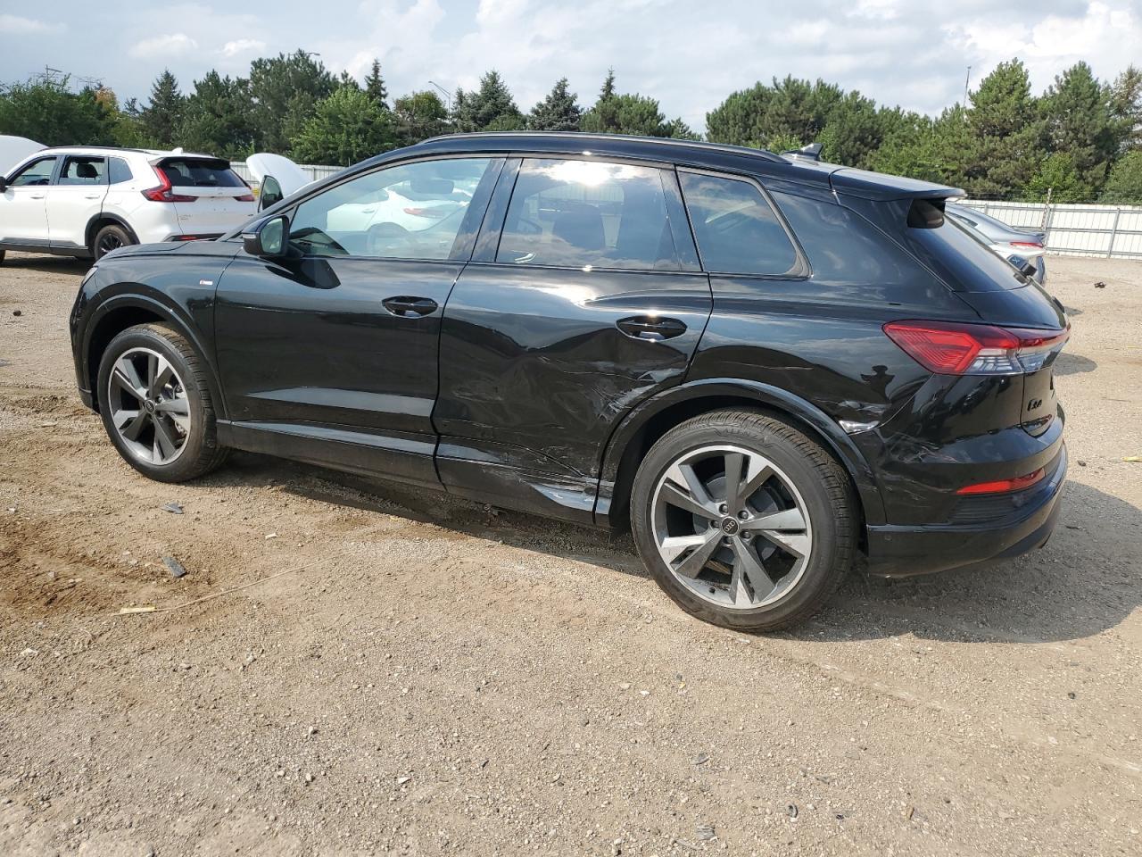 2024 AUDI Q4 e-tron