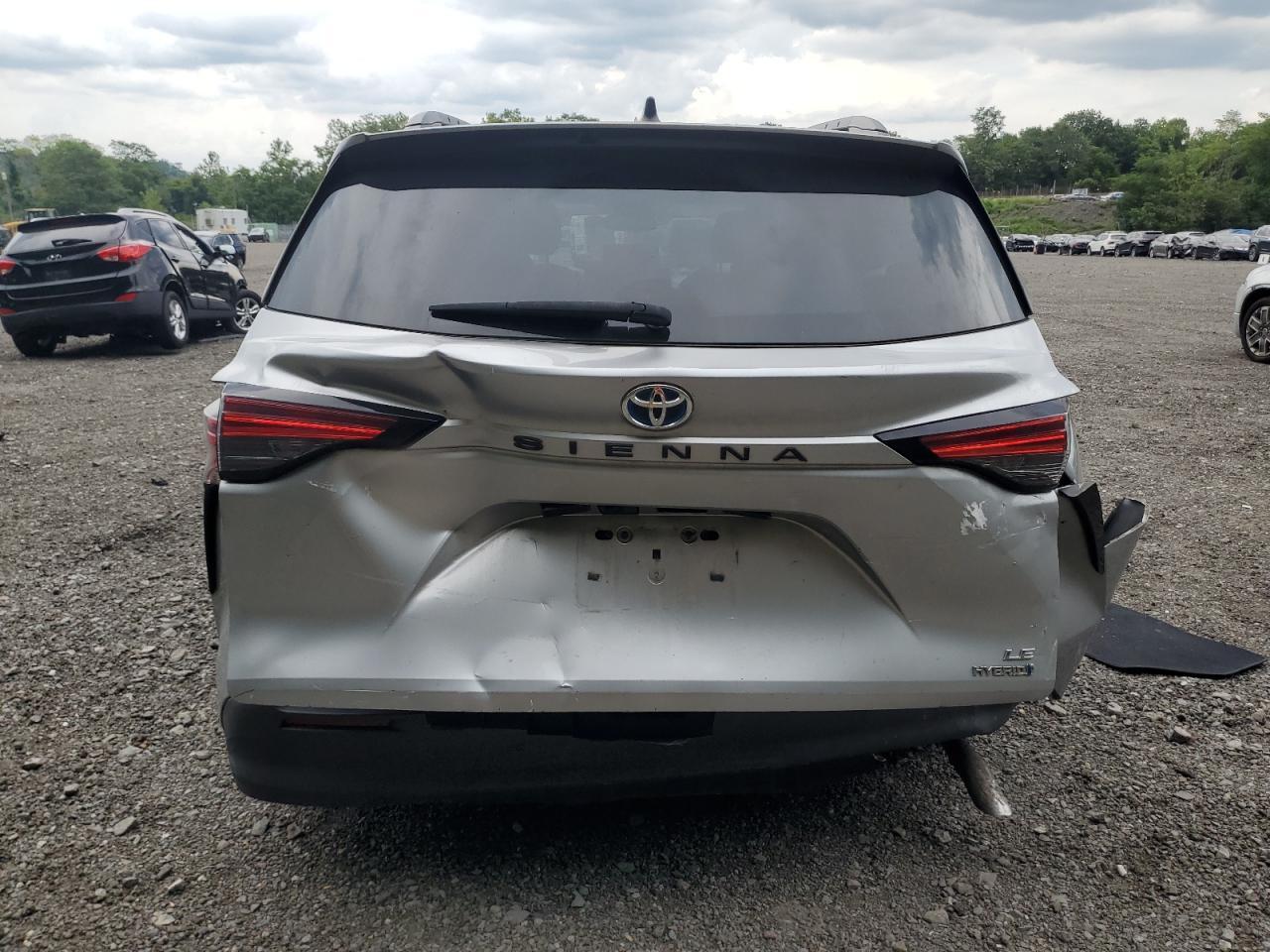 2022 TOYOTA SIENNA