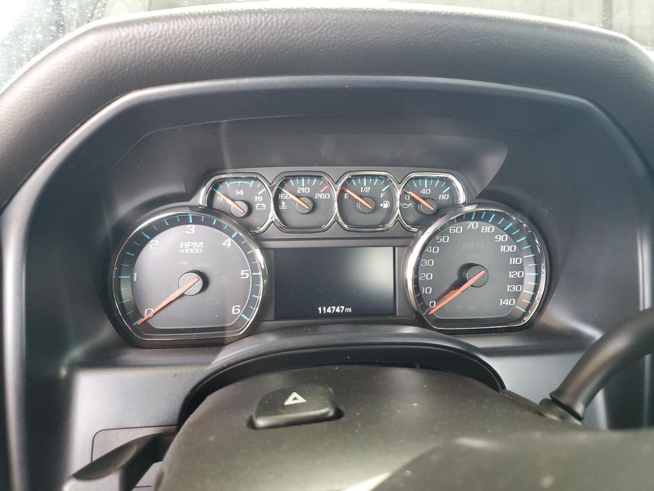 2018 CHEVROLET Silverado