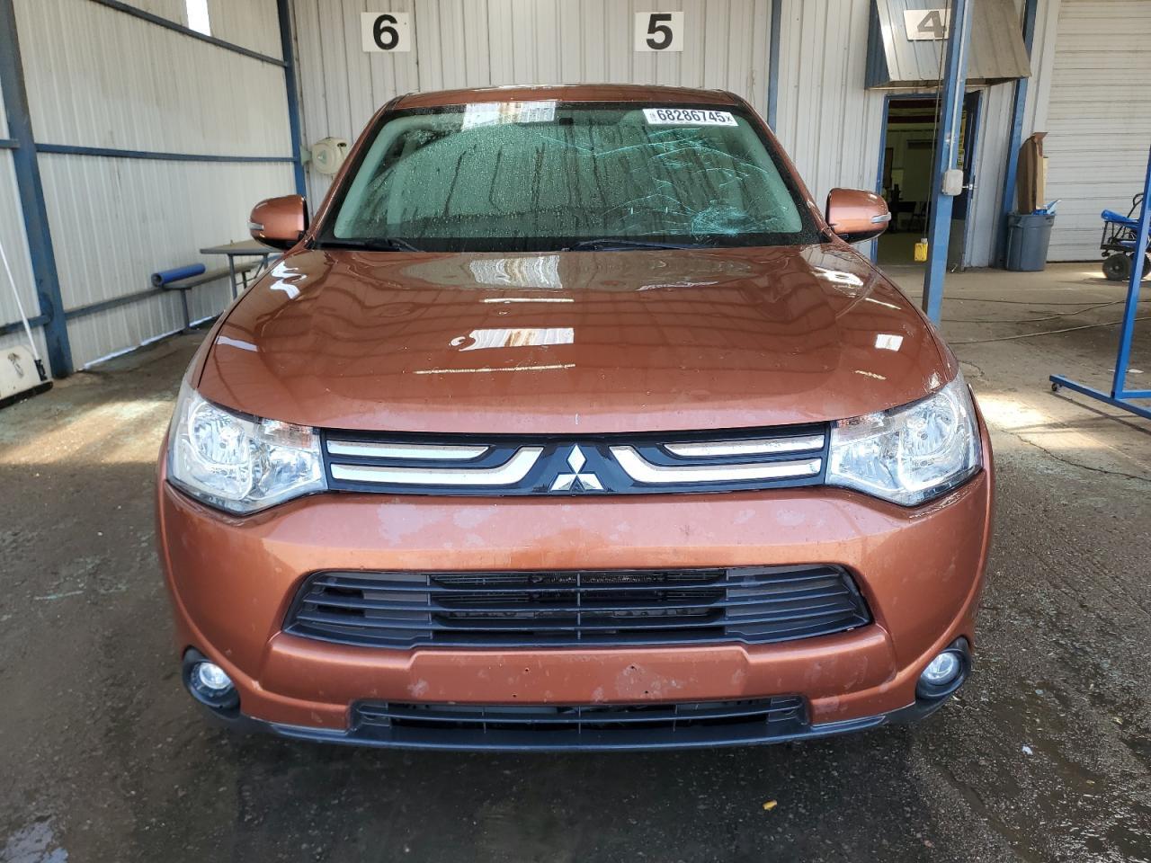 2014 MITSUBISHI outlander