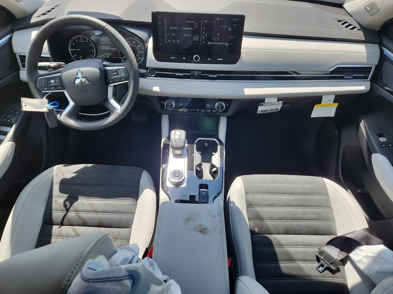 2025 MITSUBISHI outlander