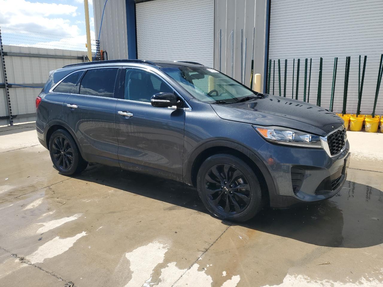 2019 KIA SORENTO