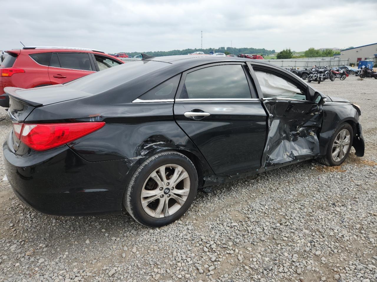 2013 HYUNDAI SONATA