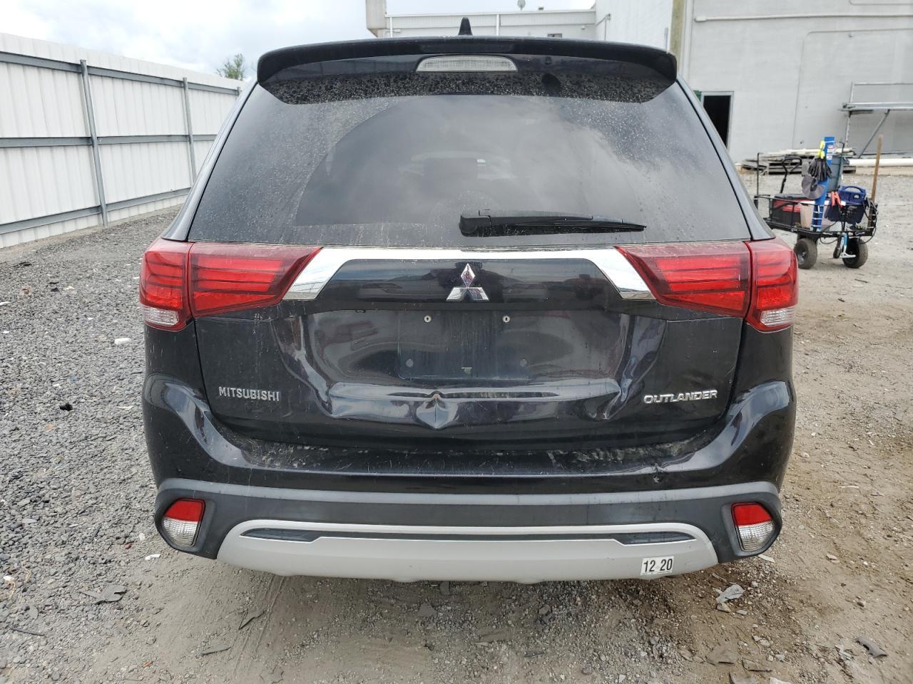 2019 MITSUBISHI outlander