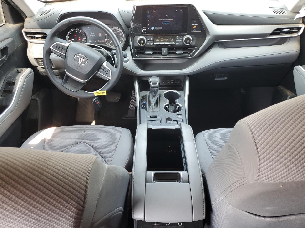 2024 TOYOTA HIGHLANDER
