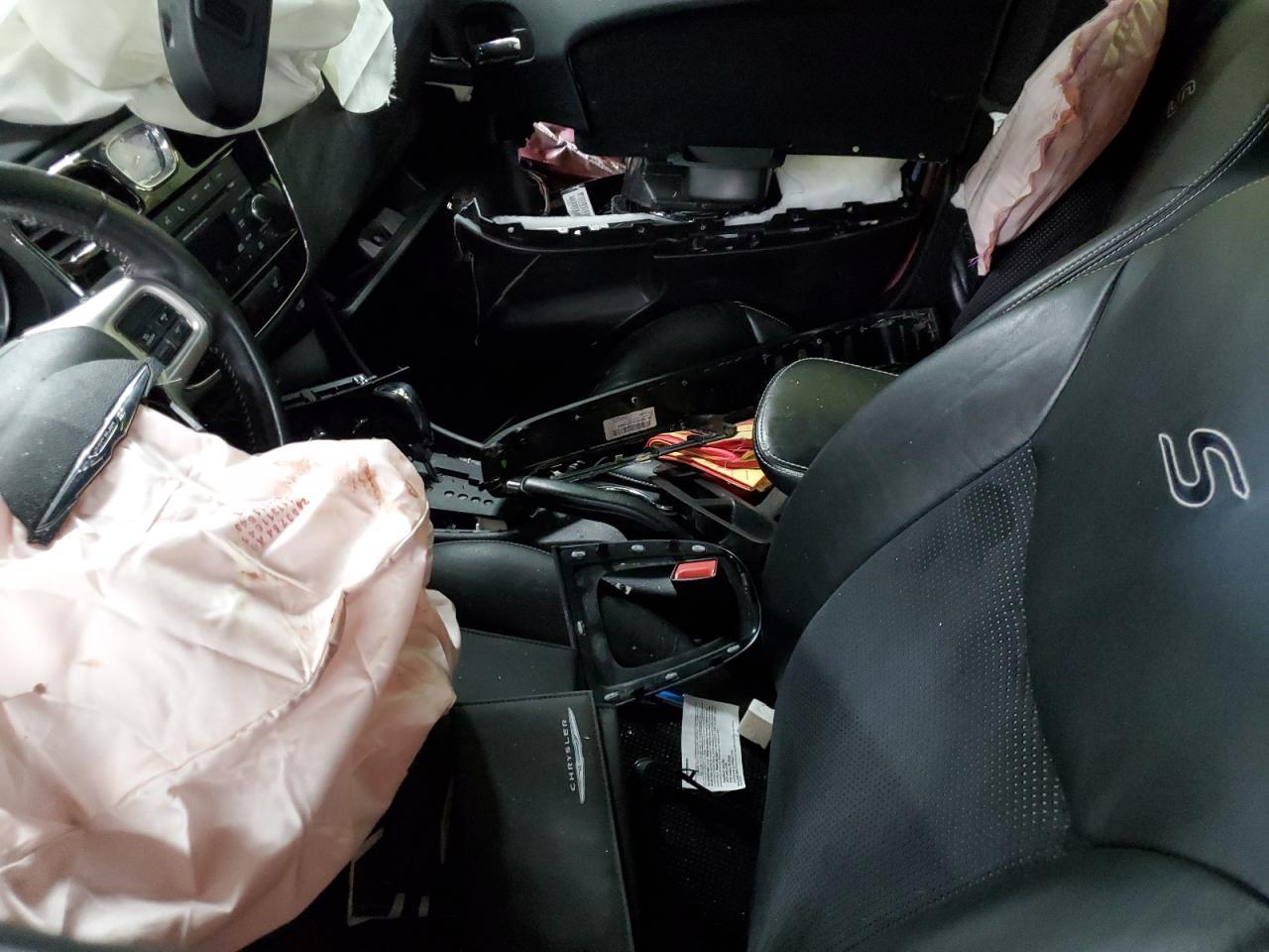 2014 CHRYSLER 200