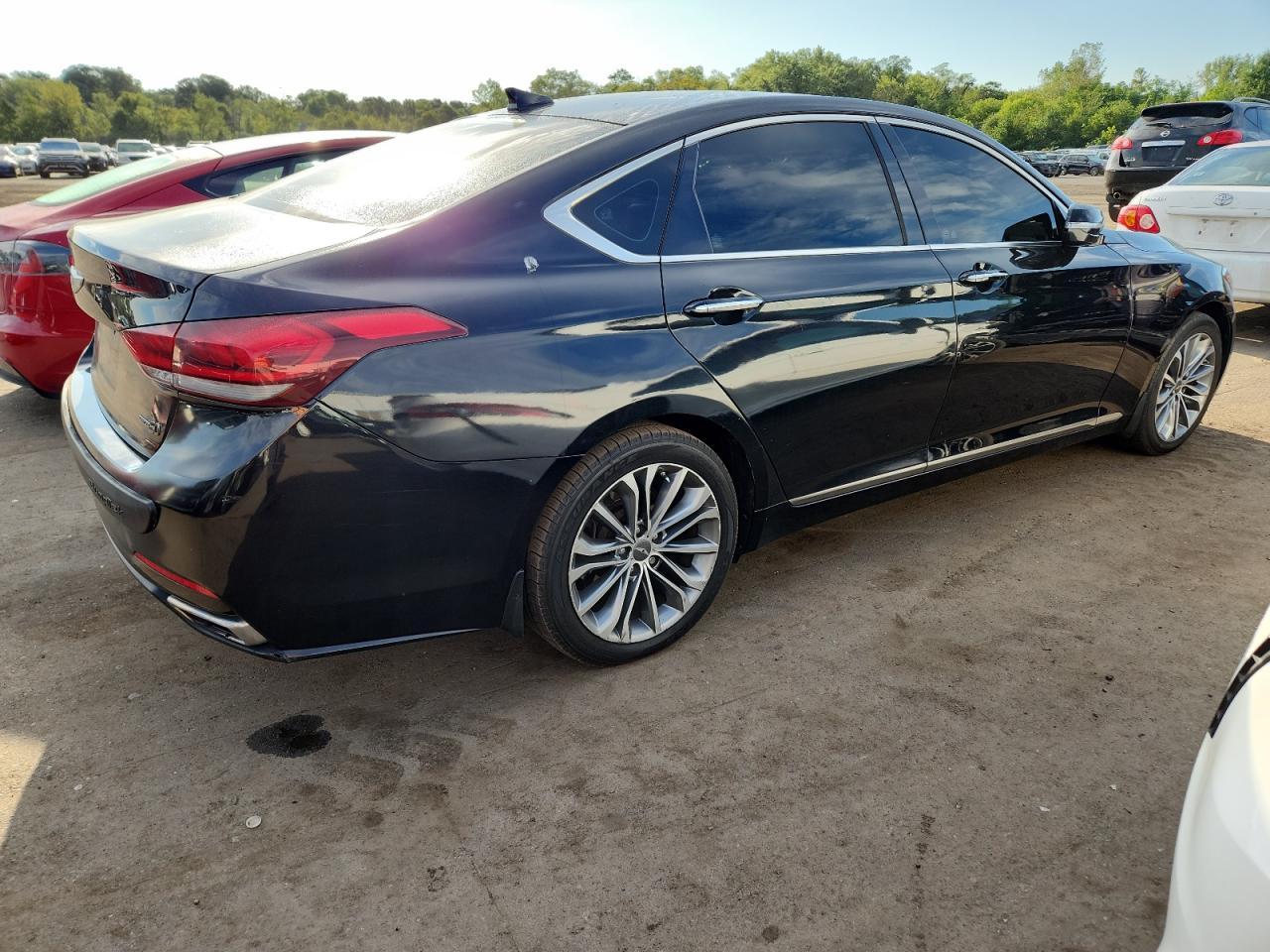 2016 HYUNDAI GENESIS