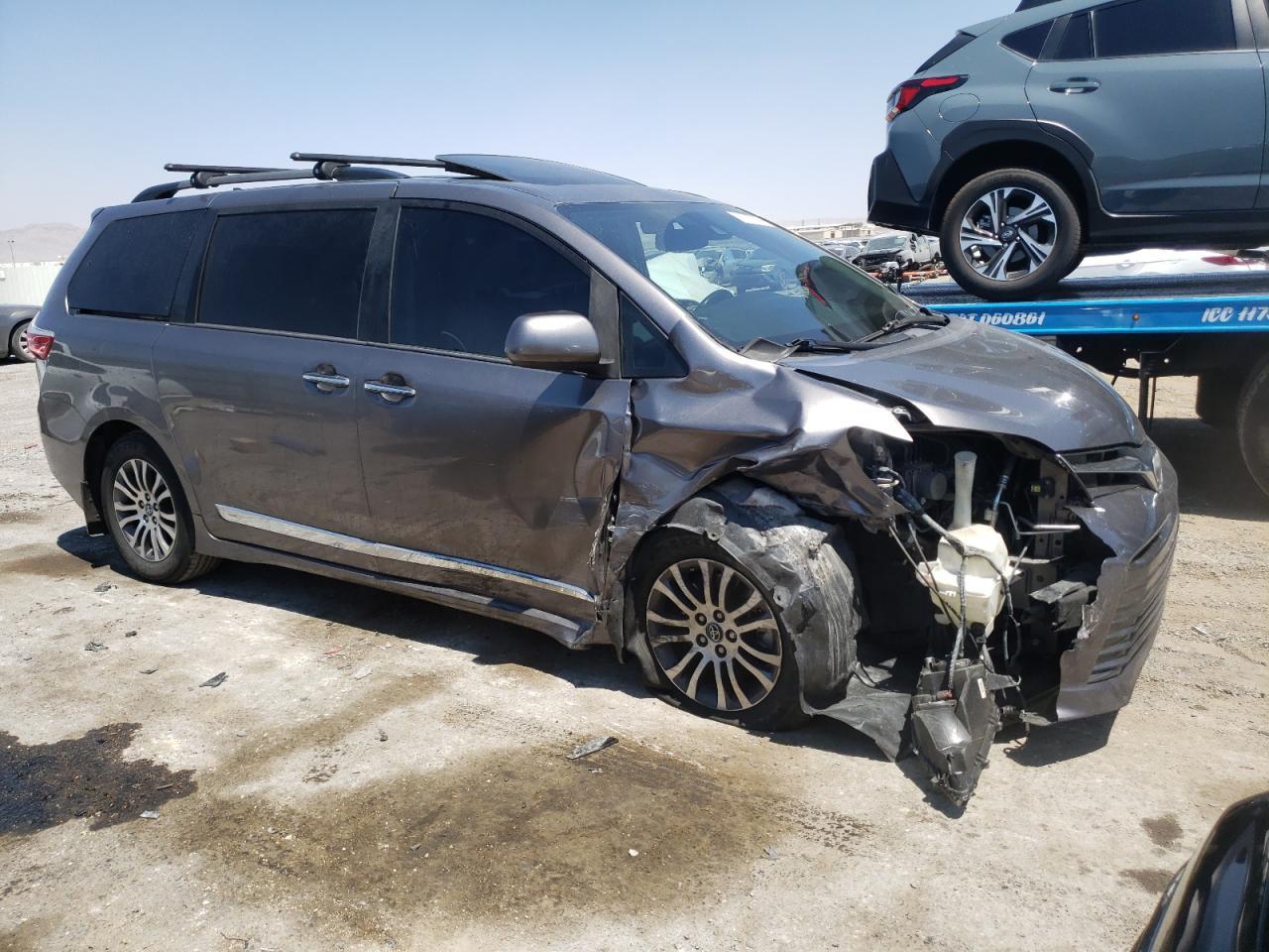 2019 TOYOTA SIENNA