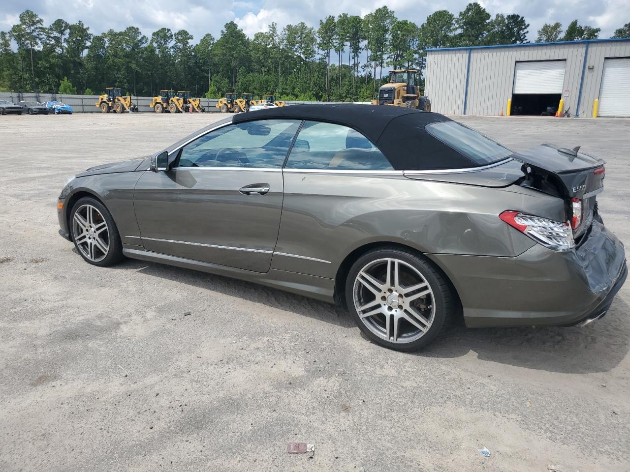 2011 MERCEDES-BENZ E-Class