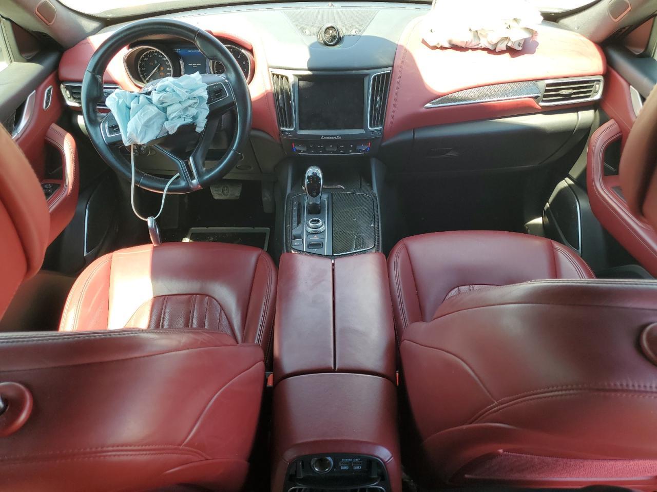 2017 MASERATI Levante