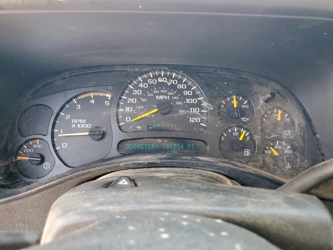2004 CHEVROLET Silverado