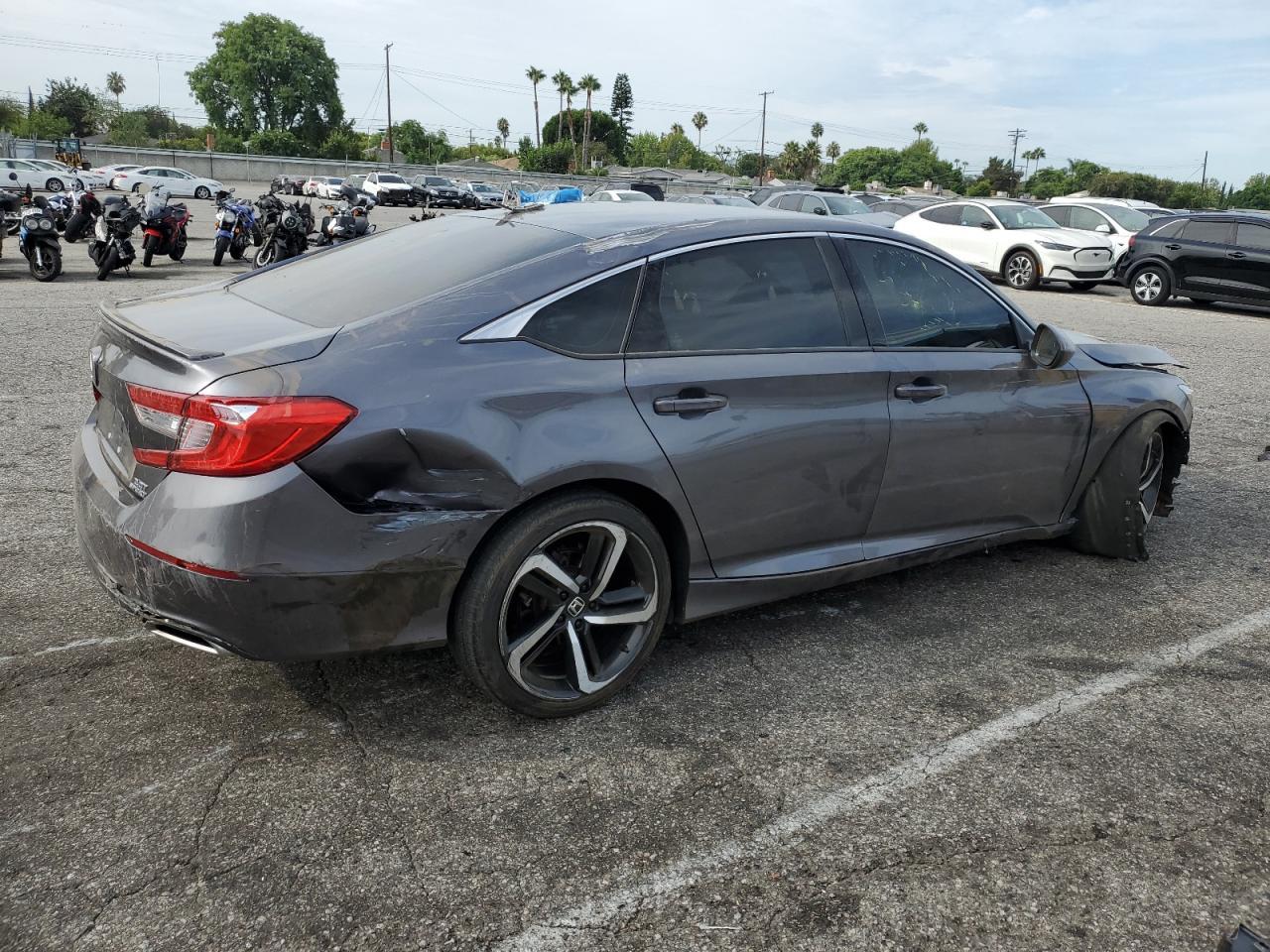 2019 HONDA ACCORD