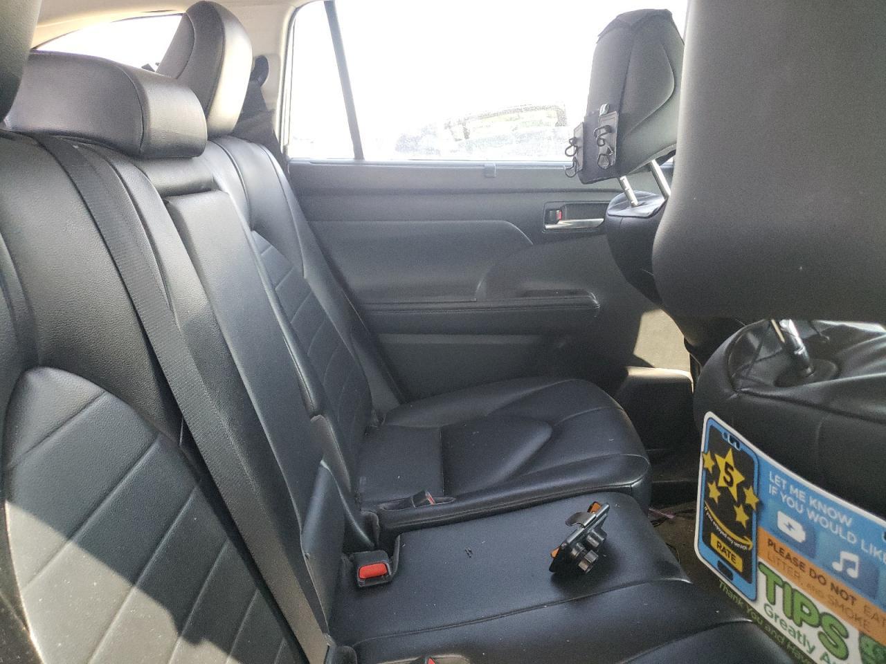 2021 TOYOTA HIGHLANDER