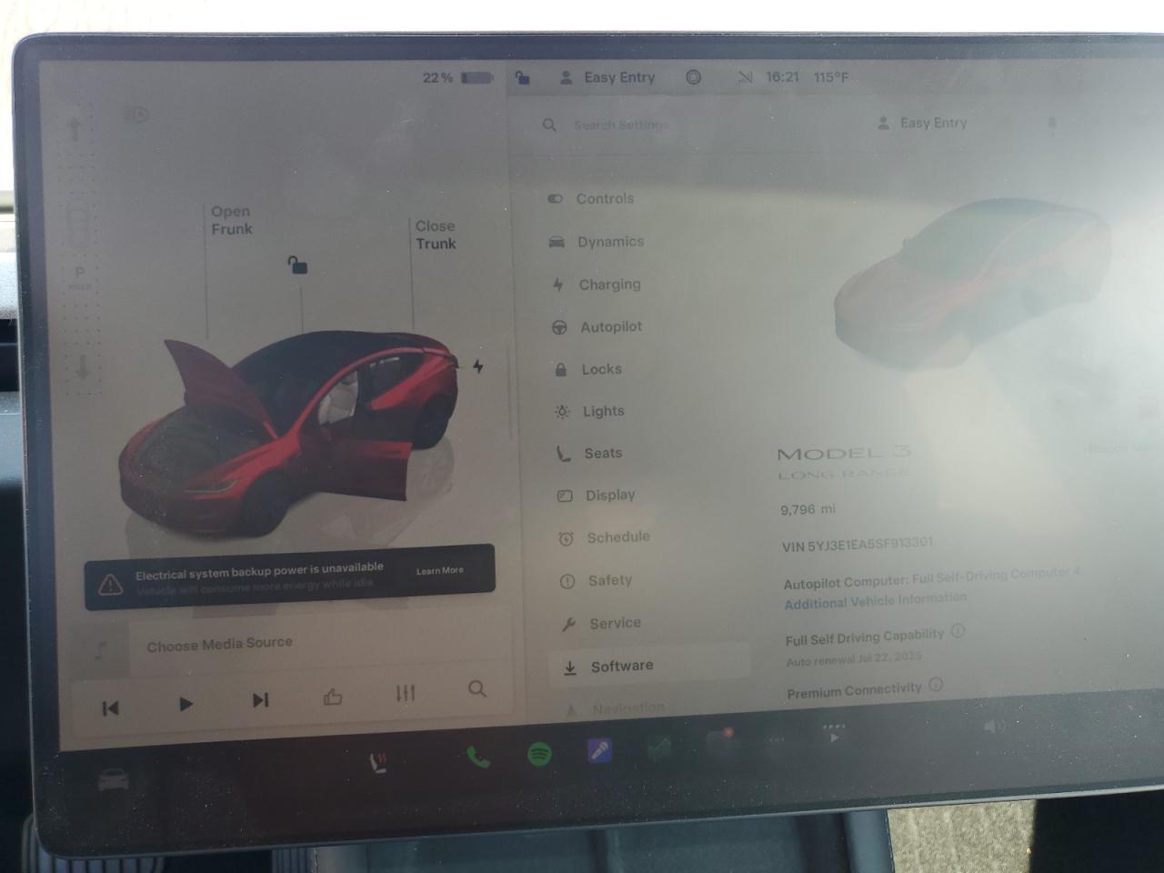 2025 TESLA MODEL 3
