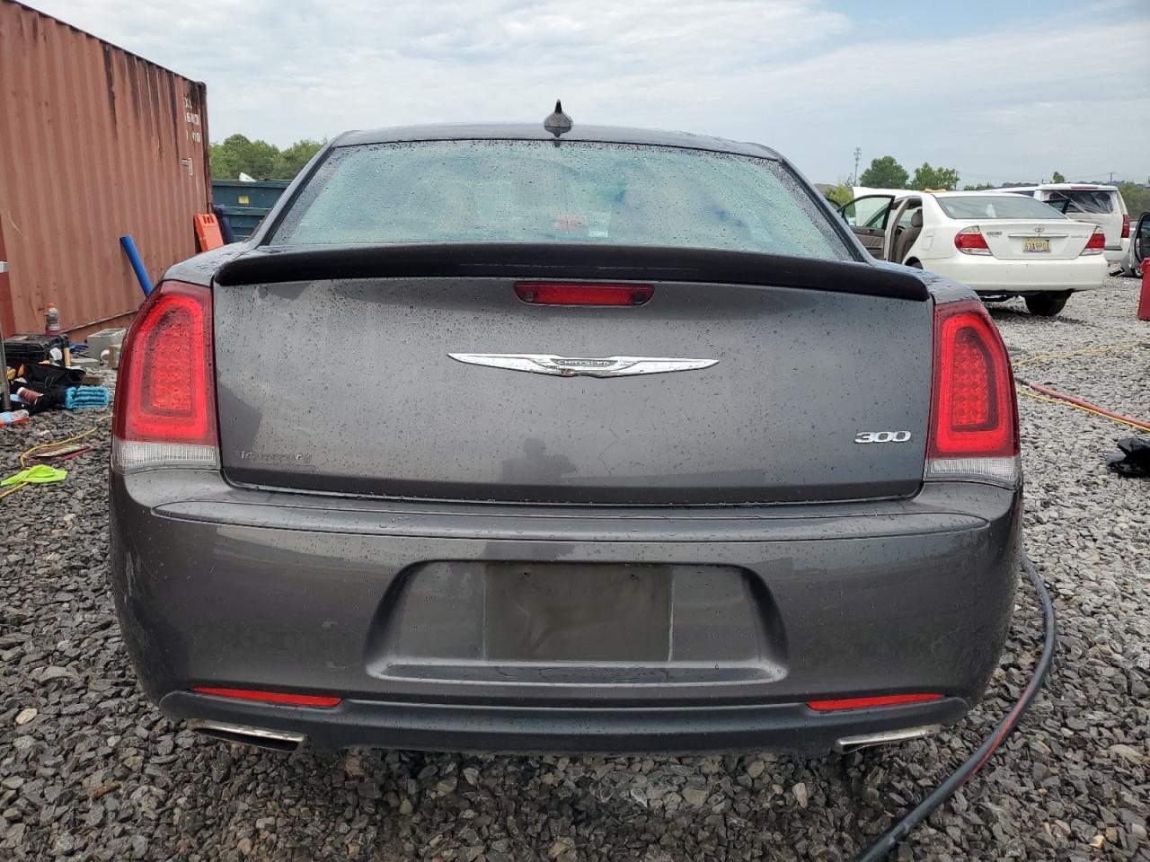 2019 CHRYSLER 300