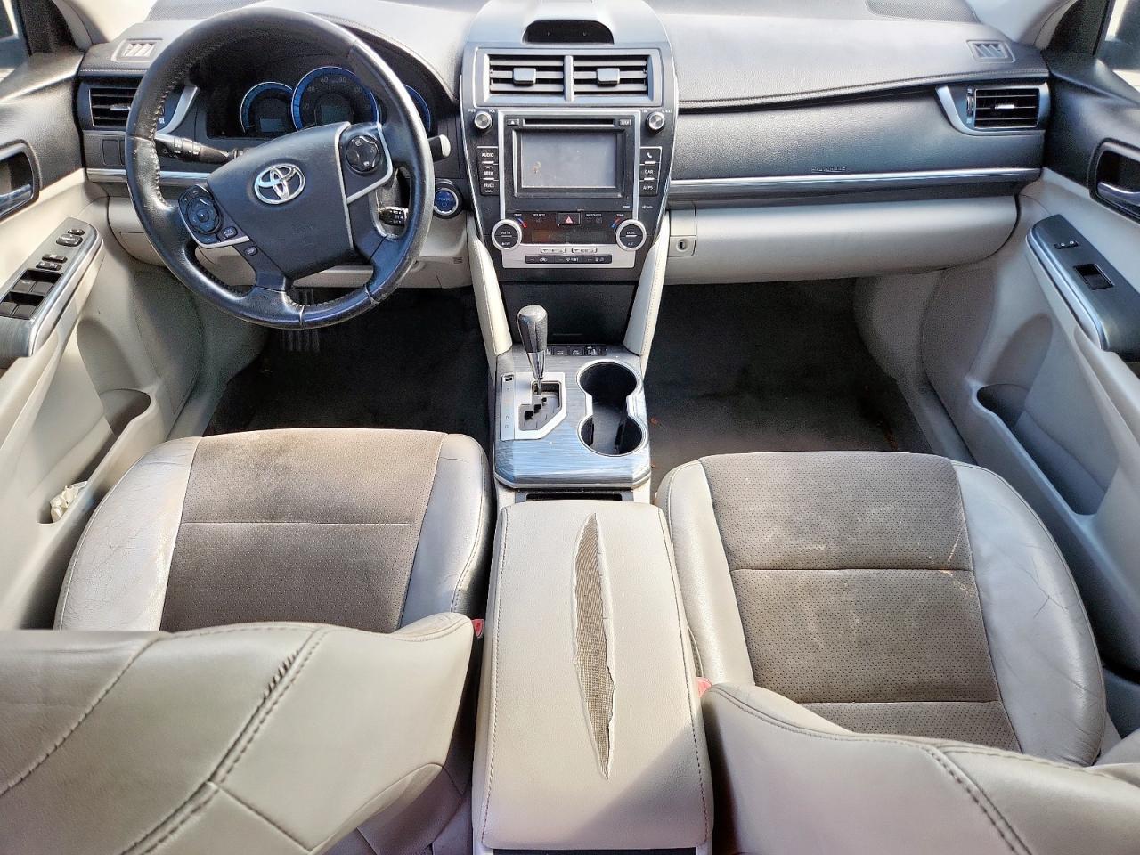 2012 TOYOTA CAMRY