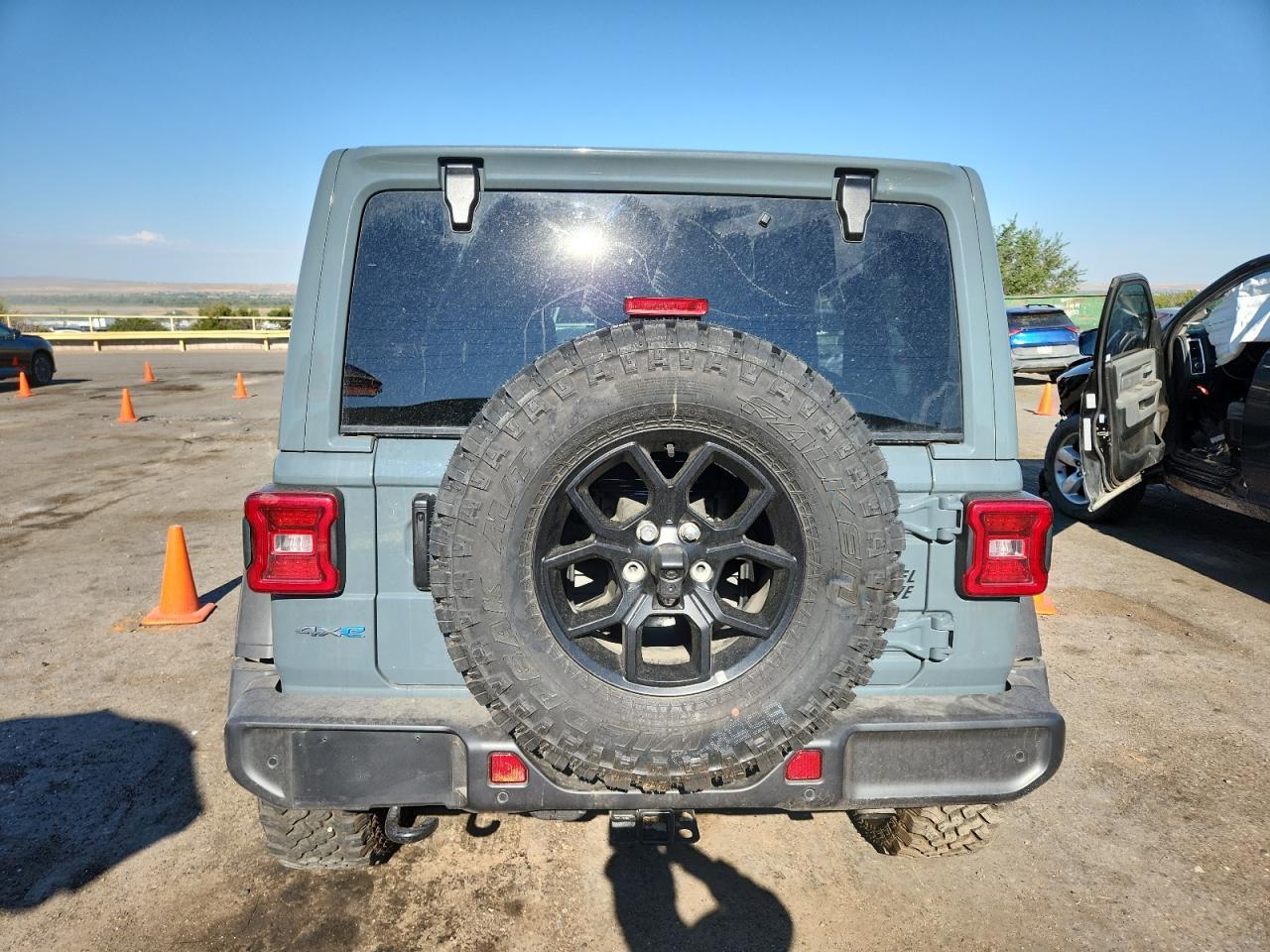 2025 JEEP WRANGLER