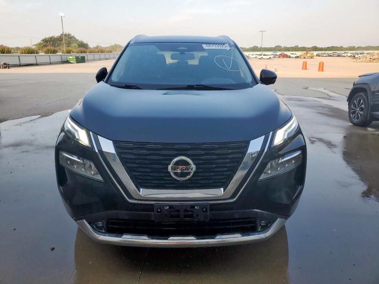 2021 NISSAN ROGUE