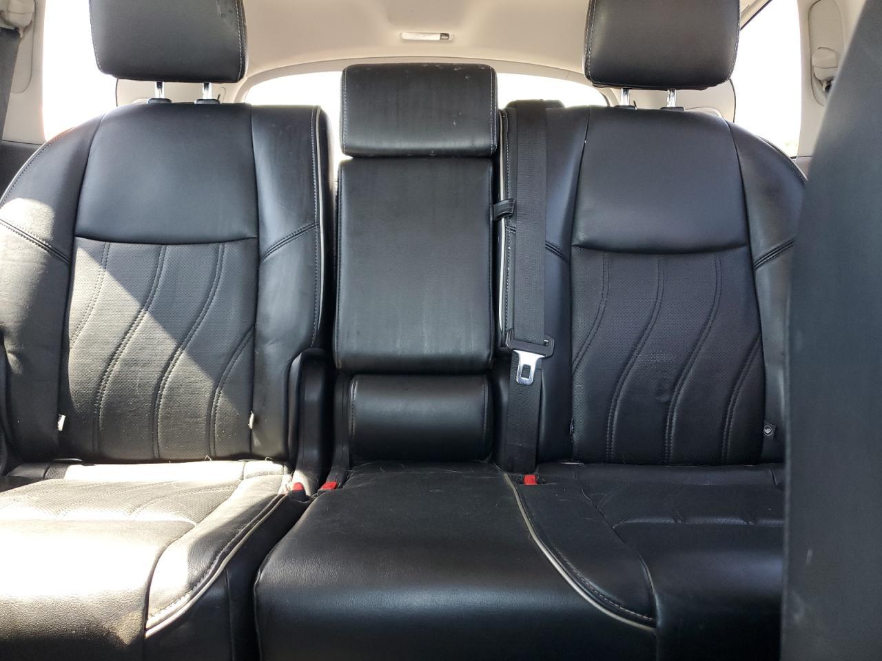 2016 INFINITI QX60