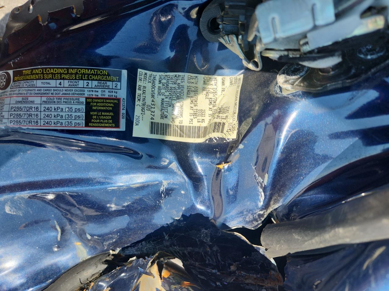 2011 NISSAN Frontier