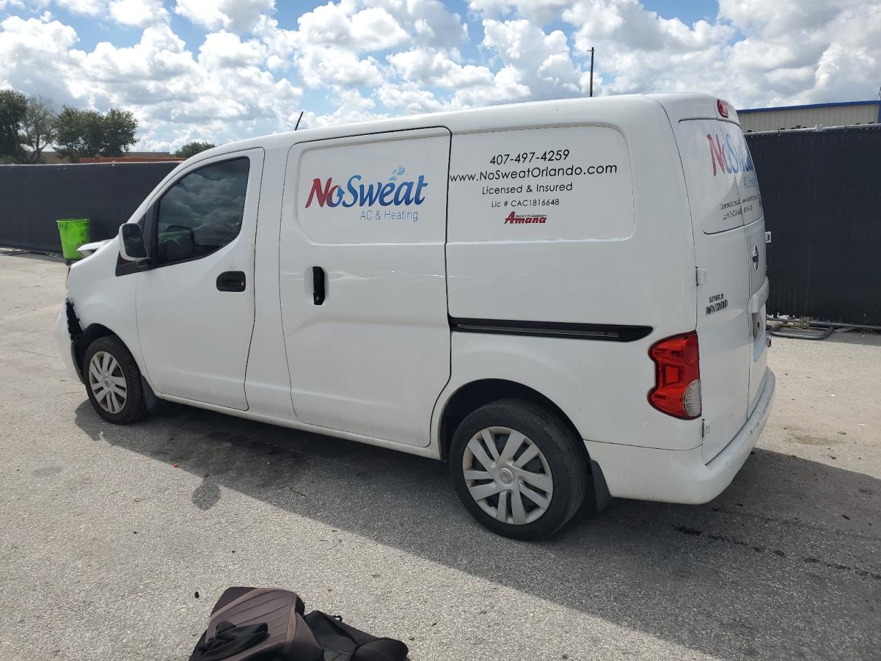 2017 NISSAN NV 200