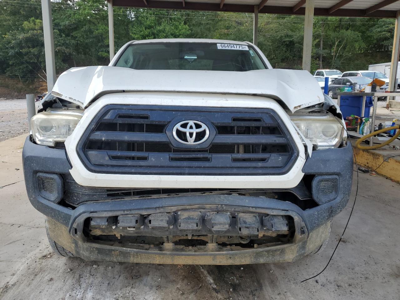 2016 TOYOTA TACOMA