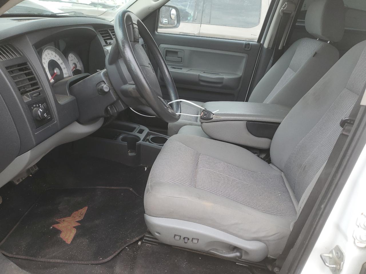 2008 DODGE Dakota