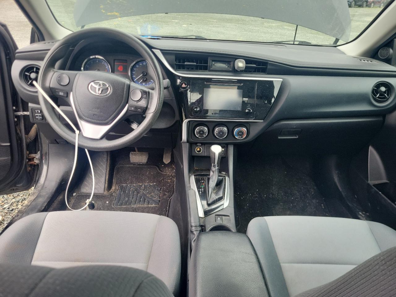 2019 TOYOTA COROLLA