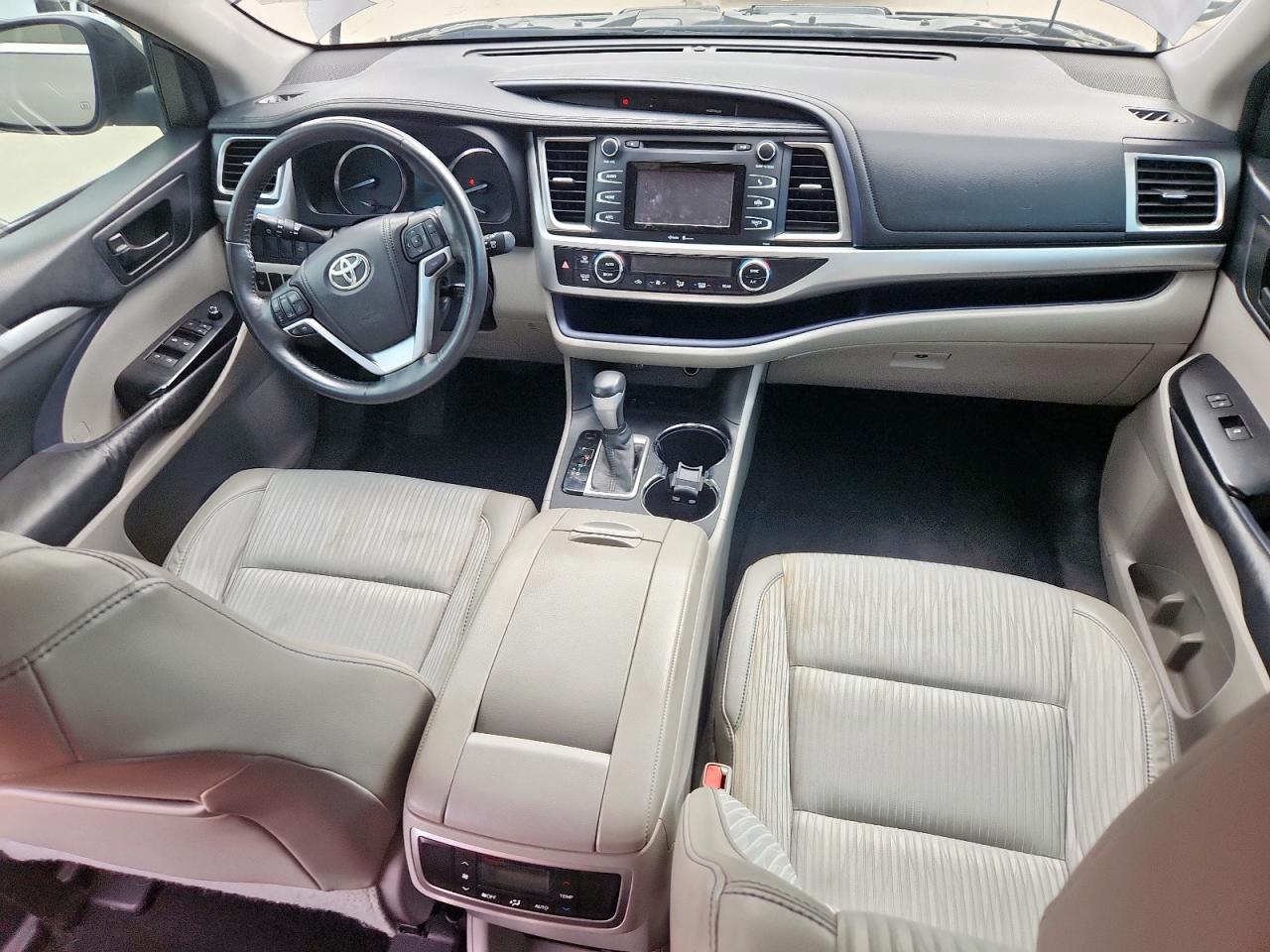 2014 TOYOTA HIGHLANDER