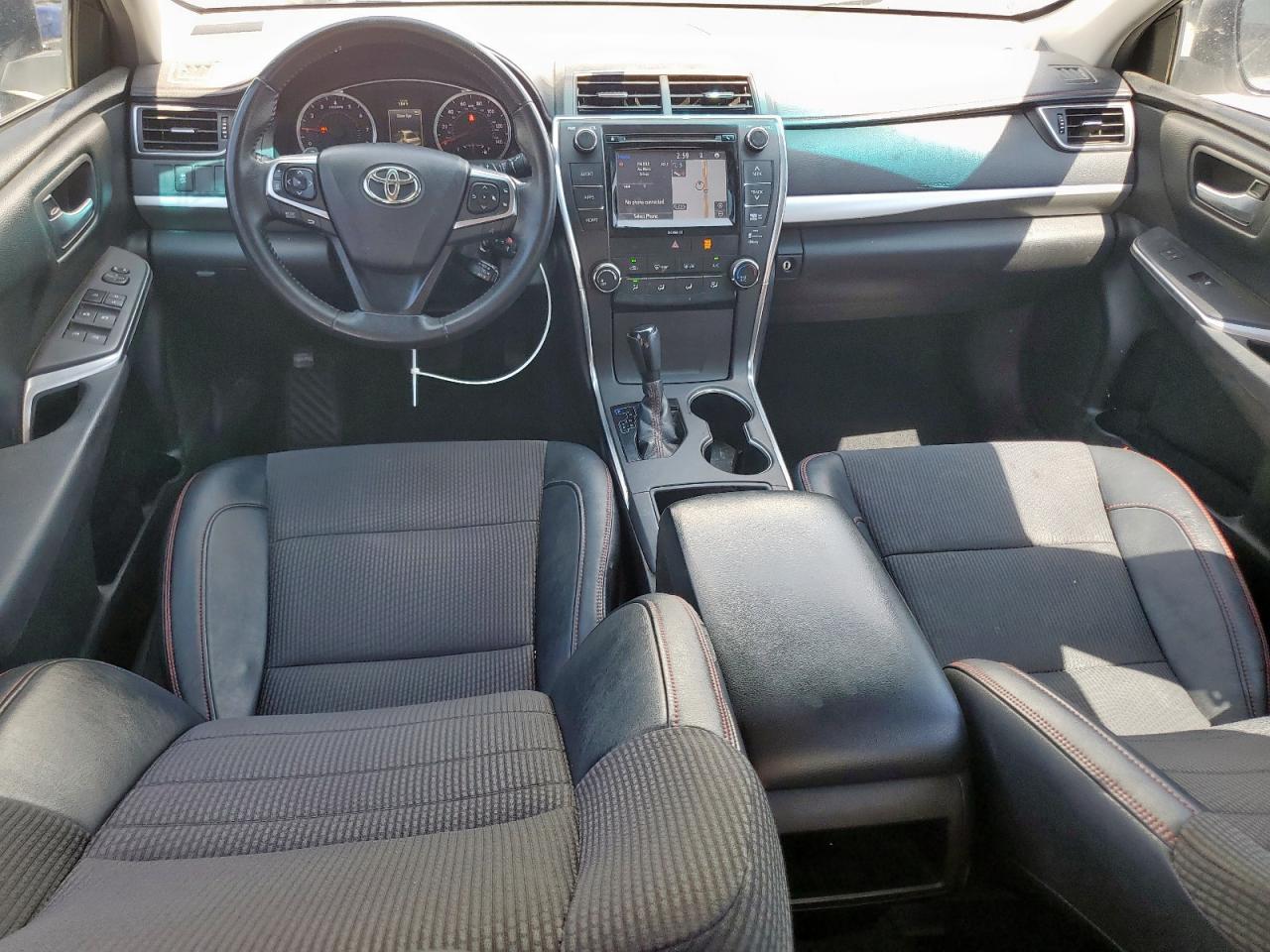 2016 TOYOTA CAMRY