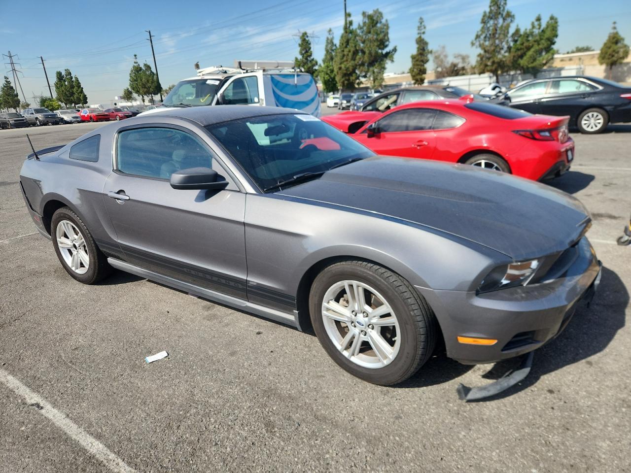 2010 FORD MUSTANG