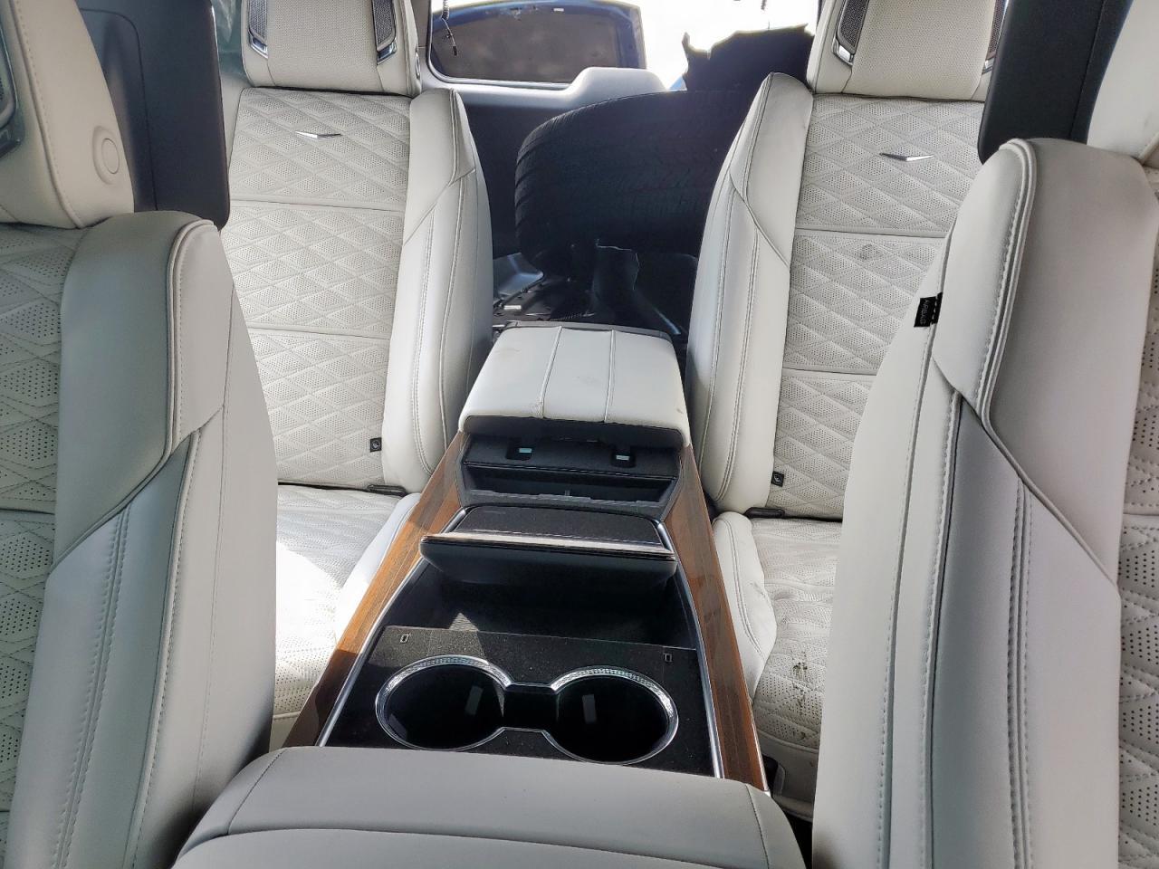 2025 CADILLAC ESCALADE