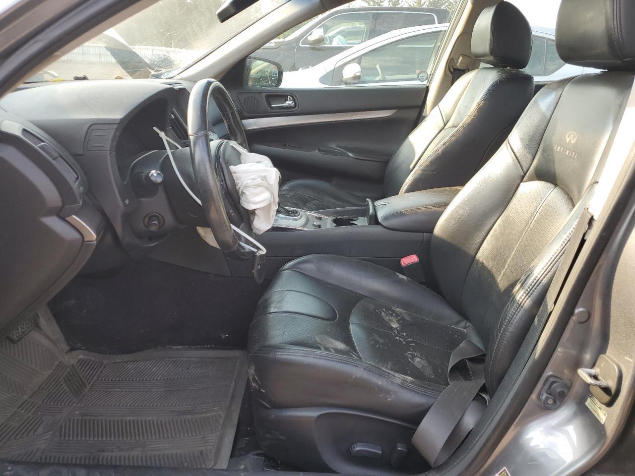 2011 INFINITI G25