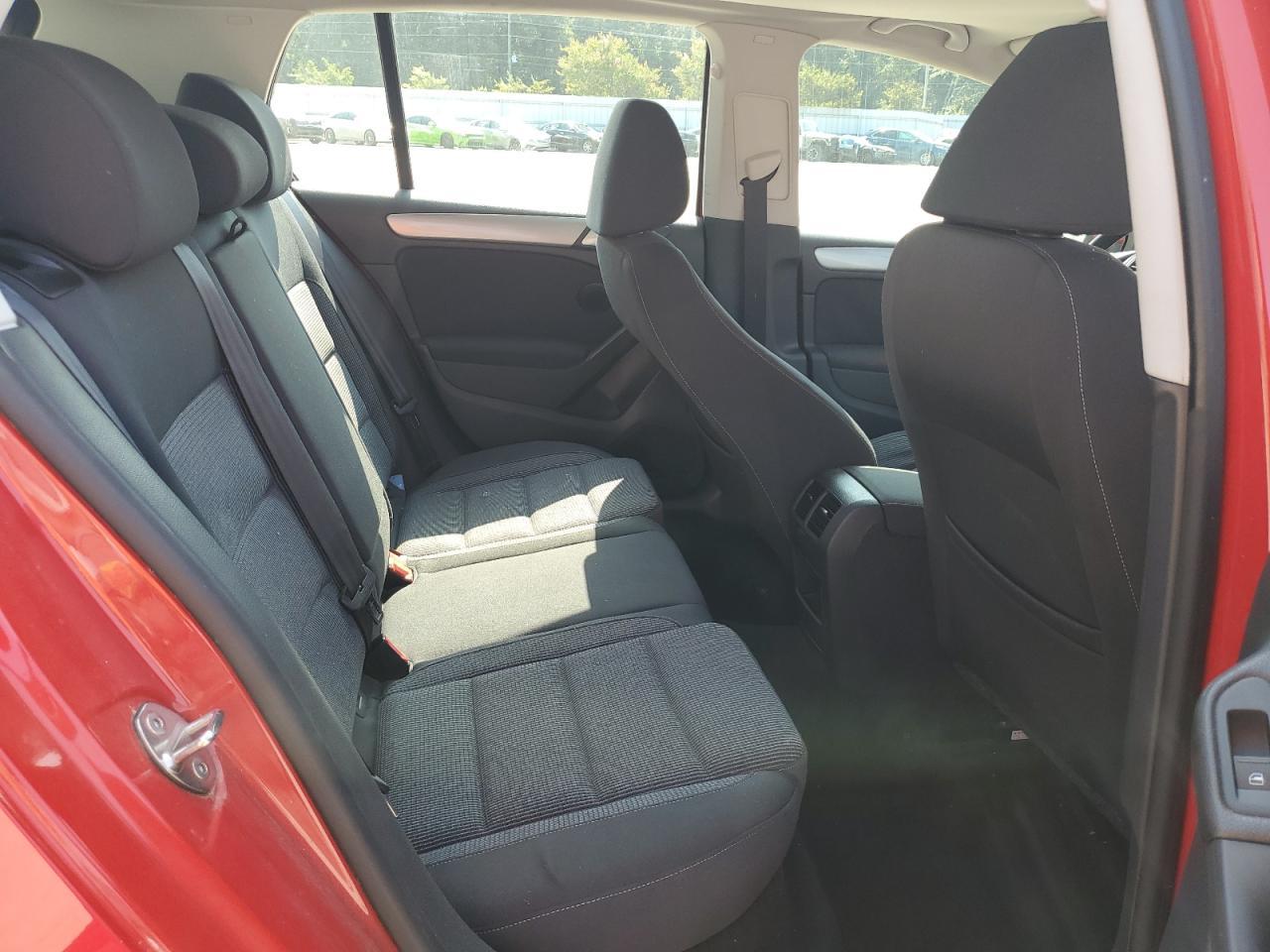 2014 VOLKSWAGEN GOLF