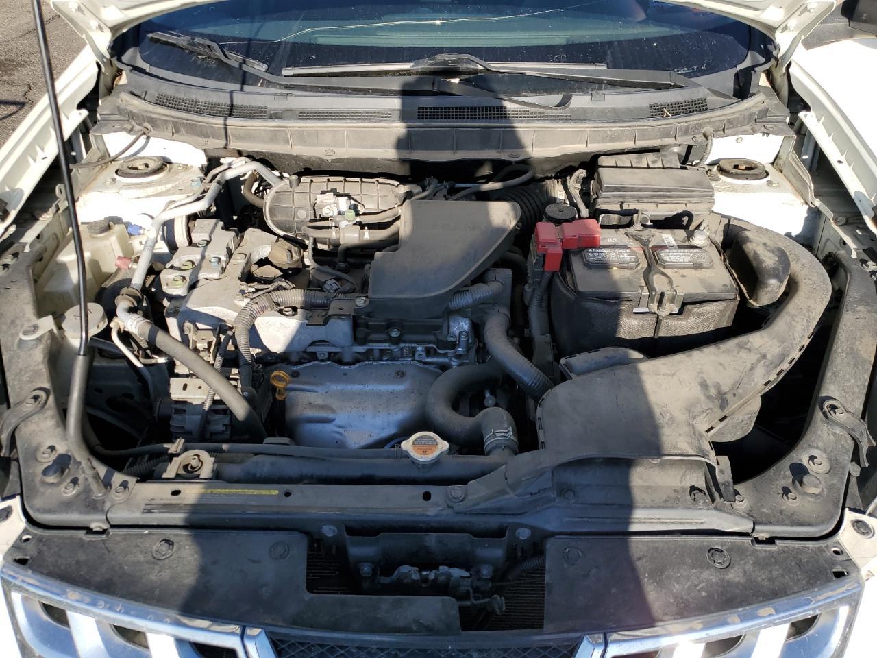 2015 NISSAN ROGUE