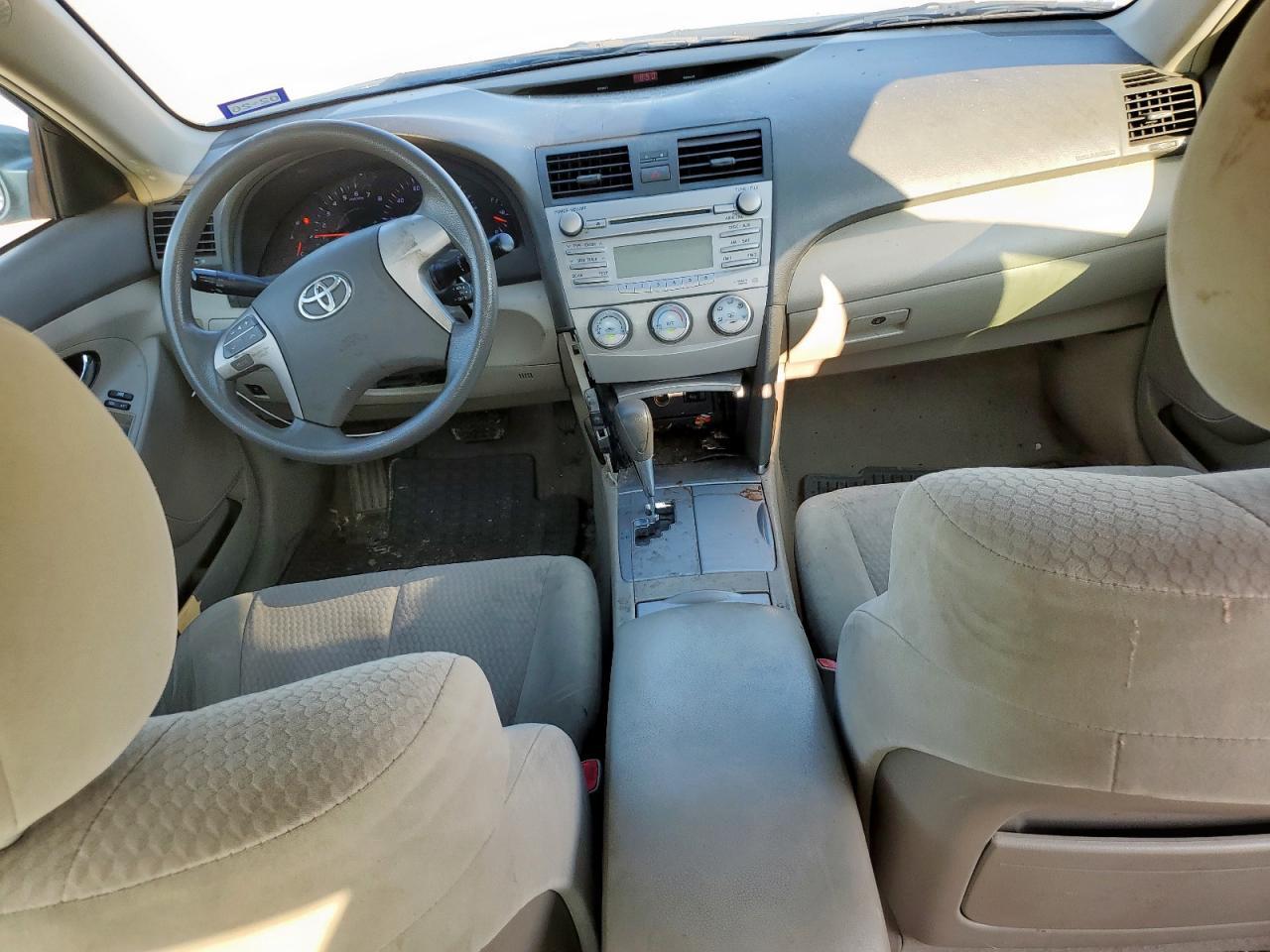2010 TOYOTA CAMRY
