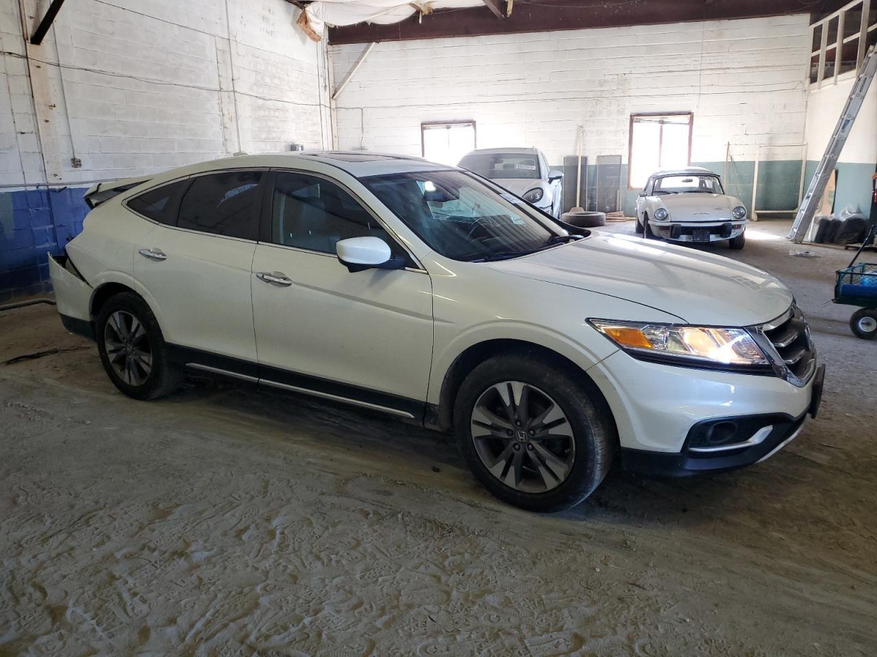 2014 HONDA Crosstour