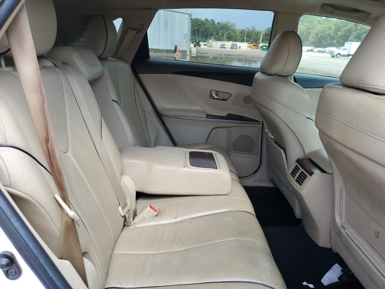 2011 TOYOTA VENZA