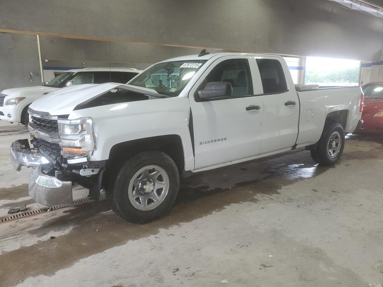 2018 CHEVROLET Silverado
