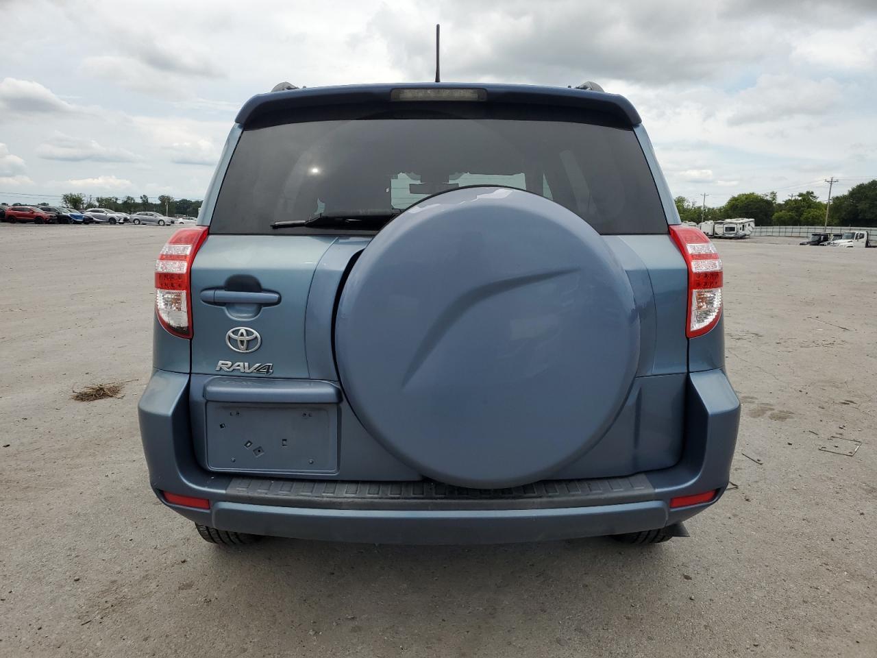 2011 TOYOTA RAV4